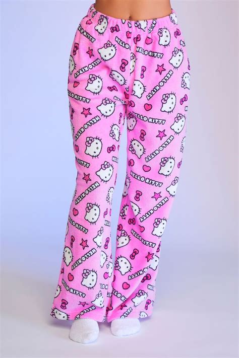 Hello kity pj pants - 36. 7. Hello Kitty Christmas Pj pants. NWT. $25 $100. Size: M Hello Kitty. maggysshop. 17. 🎉Host Pick🎉 Hello Kitty X Cup Noodle All Over PJ Pant Set. 